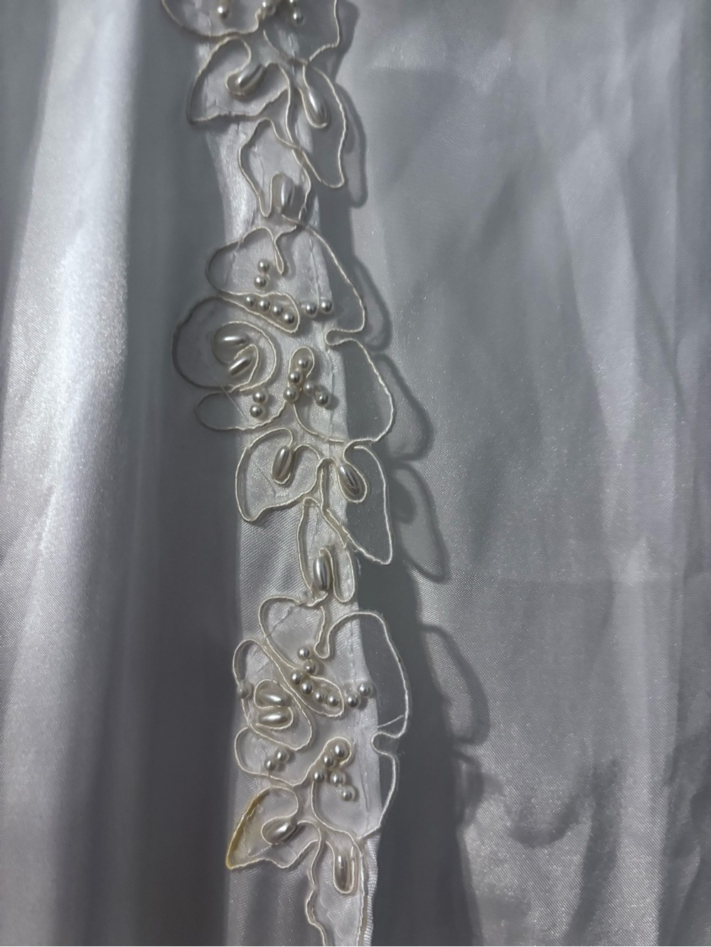 Satin Robe with Gown set with Pearl-Embroidered Floral Trim